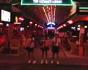 Pattaya lebenden pup ...