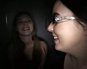 Zwei geile girls auf ...