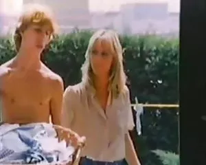 Heiße 70er milf fick ...