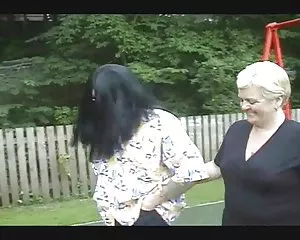 Uk mature sex filme  ...