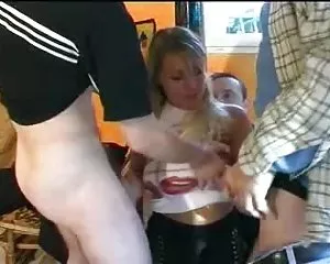 Teilt seine hot wife ...