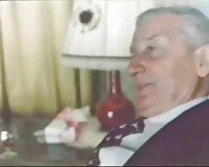 Der ältere mann in d ...