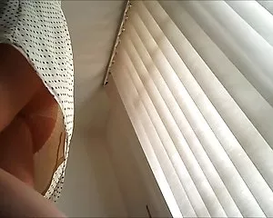 Bajo la falda büro p ...