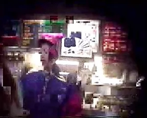 Mädchen mcdonalds tr ...