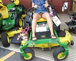 Blinkt pussy in den  ...