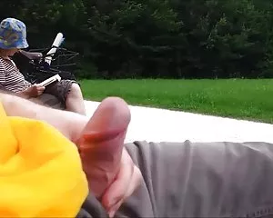 Teaser - granny in d ...