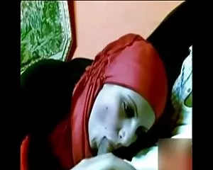 Arabische mädchen mi ...