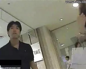 Schöne mädchen, die  ...