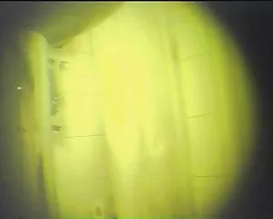 Reife frau masturbie ...