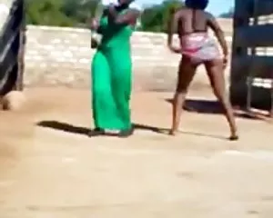 Afrikanische mädchen ...