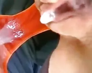 Furzen sperma im hös ...