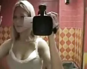 Masturbation in den  ...