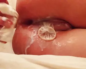 Voller sperma porno  ...