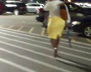 Breite hüften, milf  ...