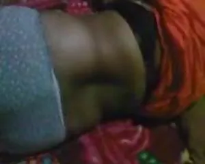 Schöne hausfrau pono ...