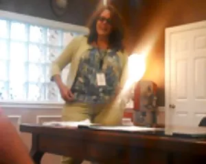 Kurze büro saugen re ...